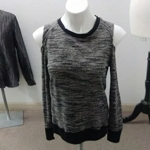 Black Almost Famous sweater